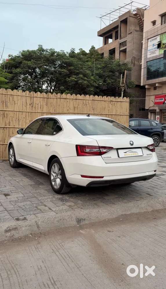 Skoda Superb Style 2.0 Tdi At, 2016, Diesel