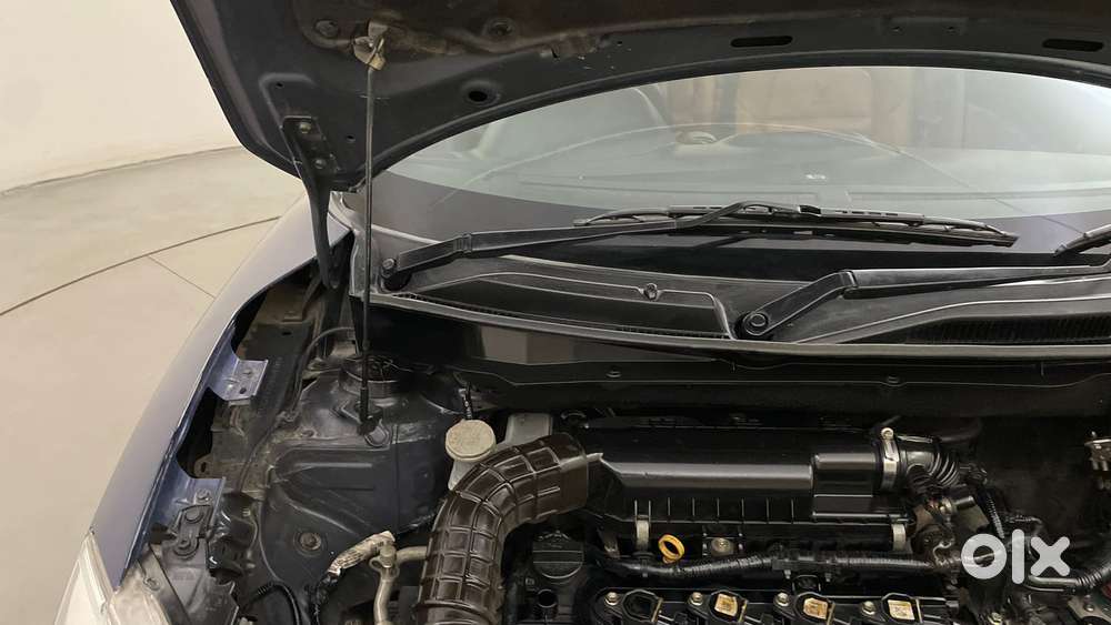 Maruti Suzuki Dzire 1.2 Zxi Amt, 2017, Petrol