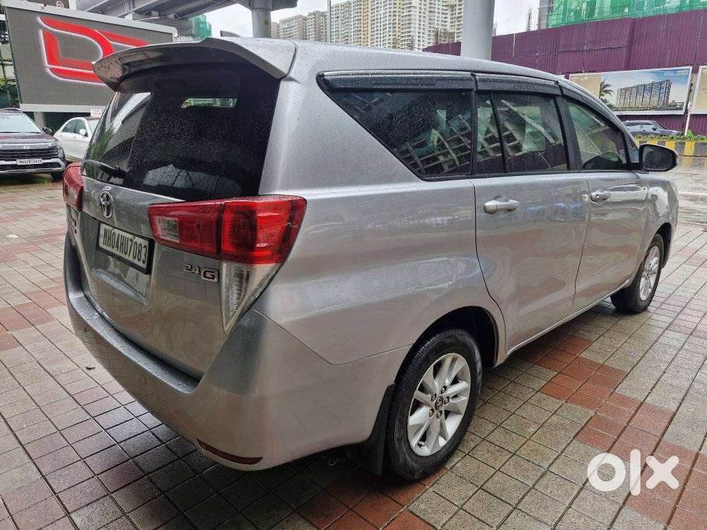 Toyota Innova Crysta 2.4 G Mt 7 Str, 2017, Diesel