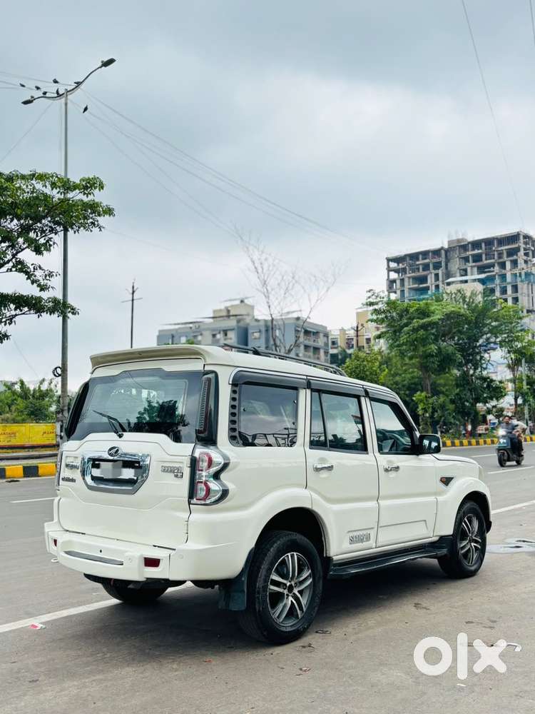Mahindra Scorpio S6 Plus, 2016, Diesel