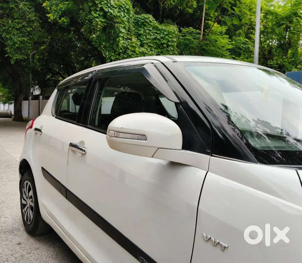 Maruti Suzuki Swift Vxi, 2015, Petrol