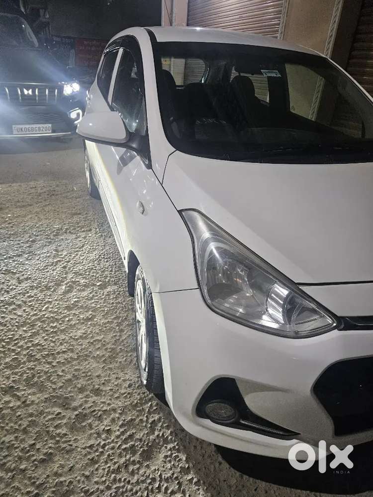 Hyundai Grand I10 2017 Diesel Manual Second Owner