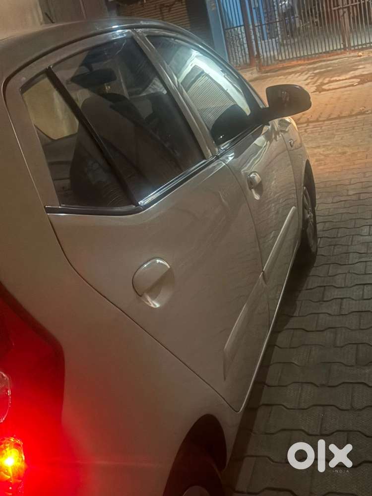 Hyundai I10 Sportz Petrol Manual 2013