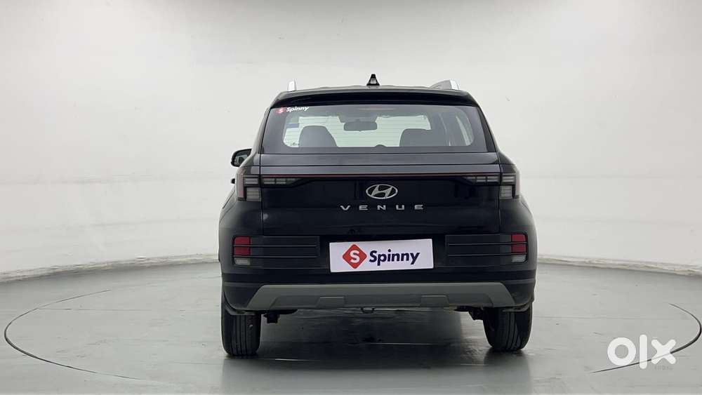 Hyundai Venue 1.2 S (o), 2023, Petrol