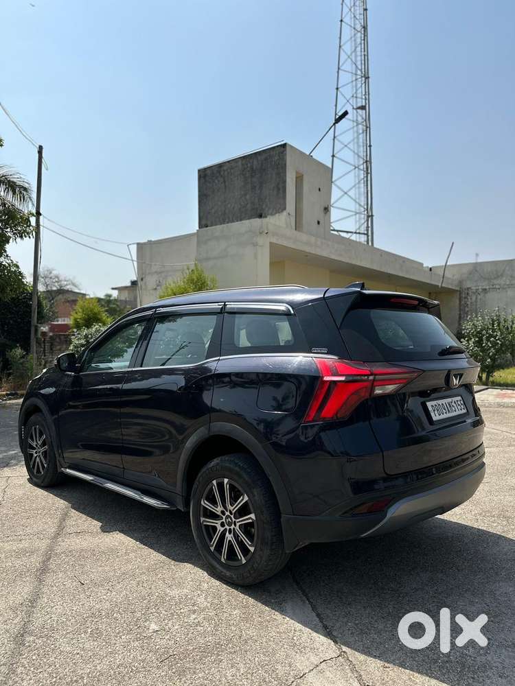 Mahindra Xuv700 2.2 Ax 7 Diesel At Str, 2022, Diesel