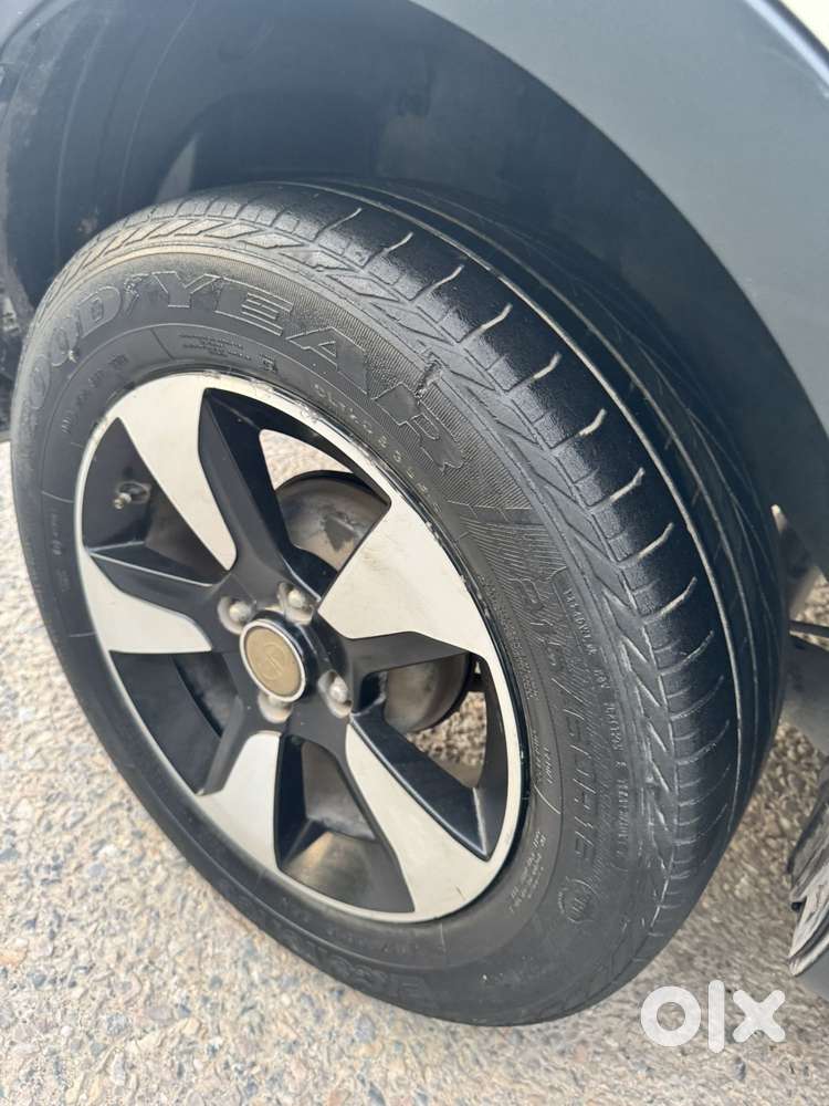 Tata Nexon 1.5 Revotorq Xza Plus, 2020, Petrol