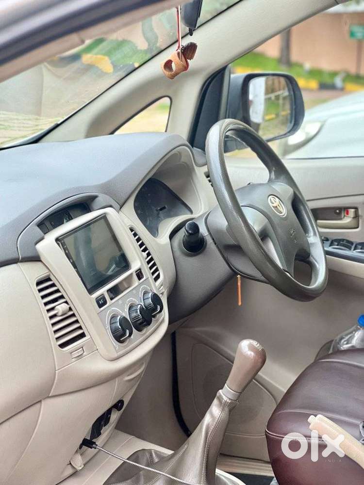 Toyota Innova 2.5 G (diesel) 7 Seater, 2013, Diesel