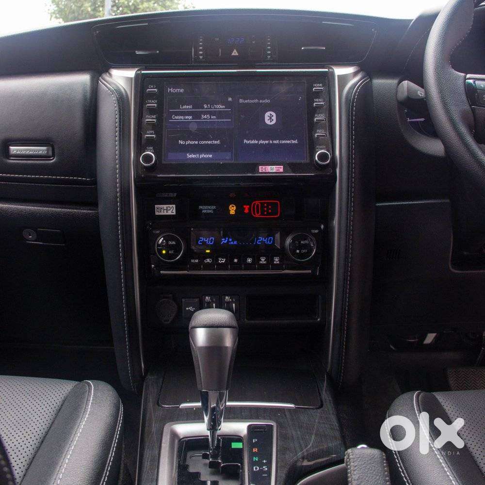 Toyota Fortuner 4x2 At 2.8 Diesel, 2022, Diesel