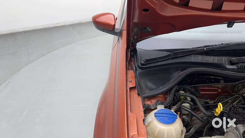 Volkswagen Polo 2009-2013 Petrol Comfortline 1.2l, 2016, Petrol