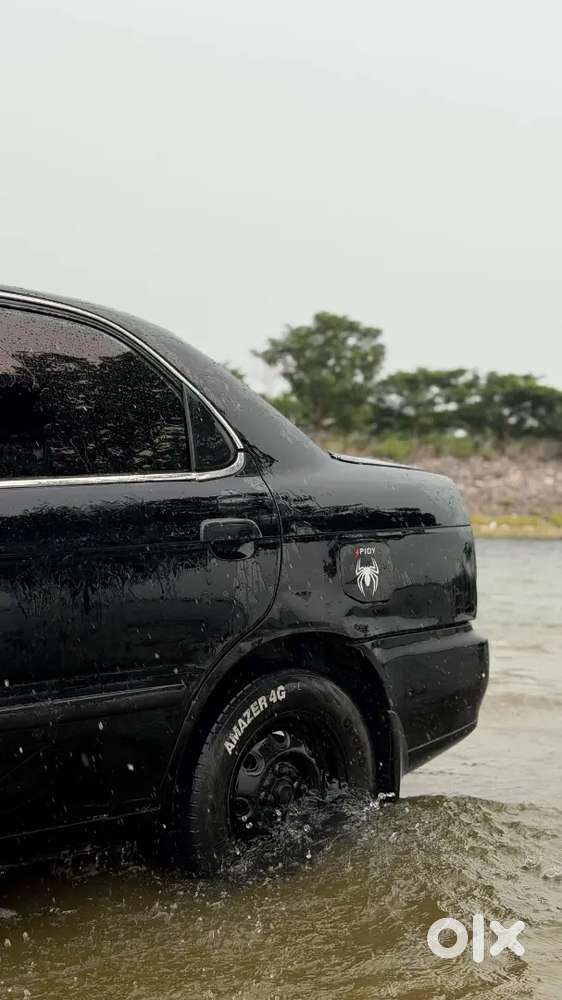 Maruti Suzuki Baleno Lxi 2005