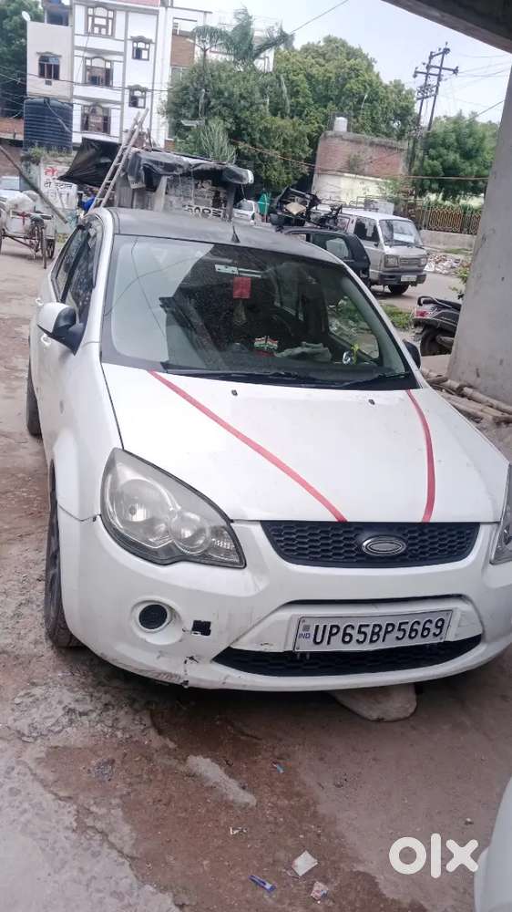Ford Fiesta Classic 2014 Car