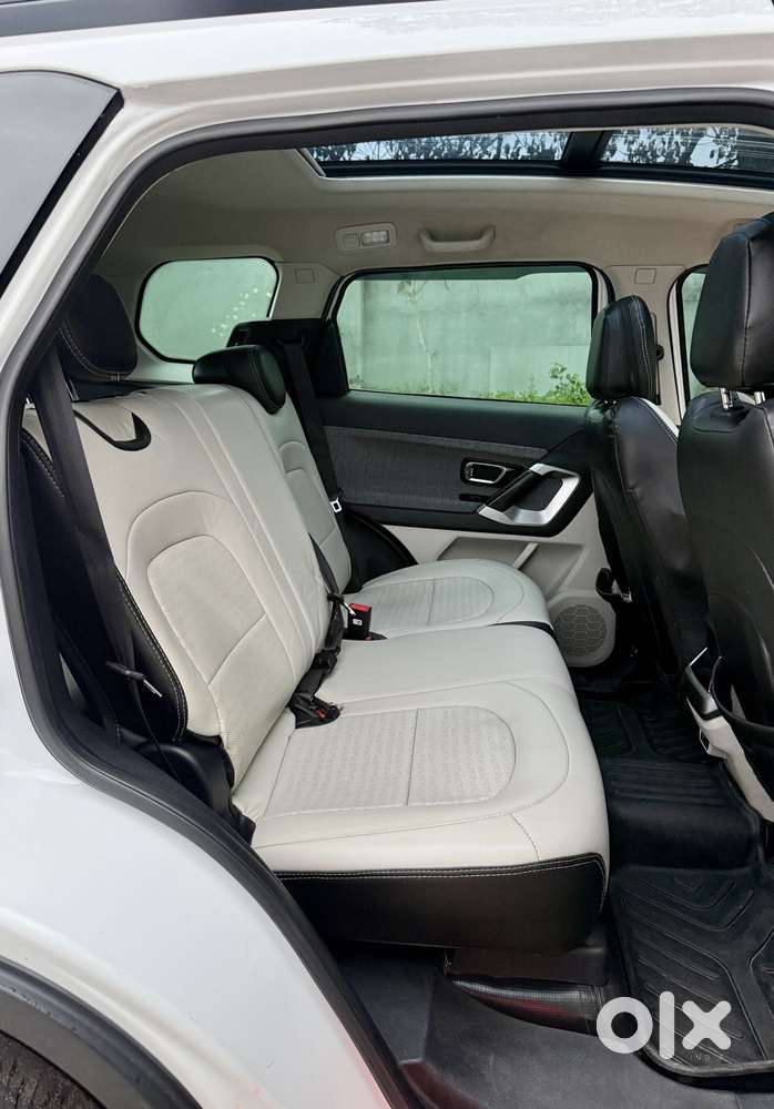 Tata Safari Pure Plus S, 2024, Diesel