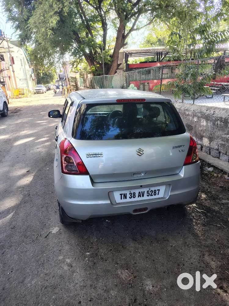 Swift Maruti Suzuki 2009