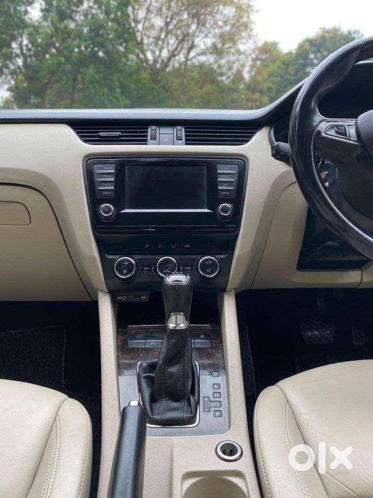 Skoda Octavia 2013-2017 Ambition 1.8 Tsi At, 2017, Petrol