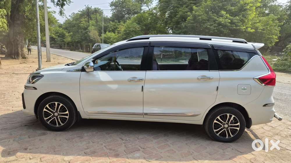 2024 Maruti Ertiga Vxi Cng