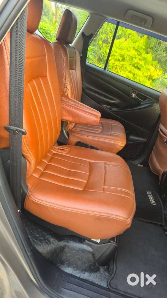 Toyota Innova Crysta 2.4 Gx Limited Edition At 7 Str, 2021, Diesel