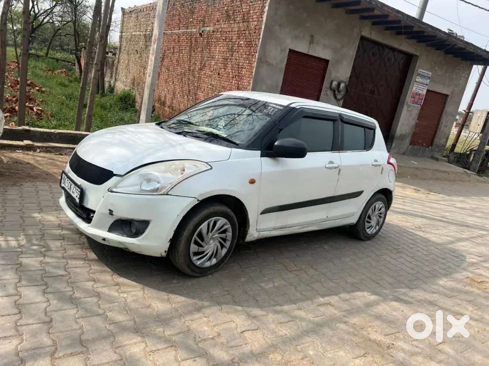 Maruti Suzuki Swift Lxi 2013 Hybrid Car