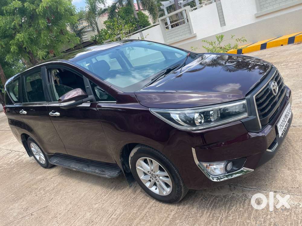 Toyota Innova Crysta Diesel 2016