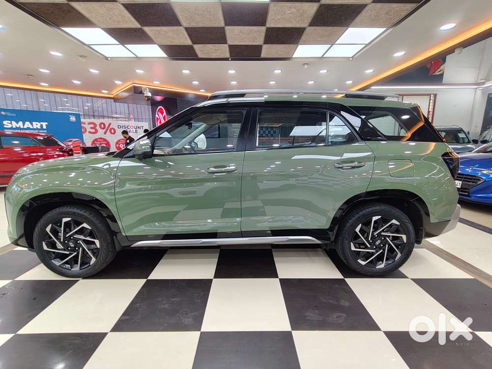 Hyundai Alcazar 2.0 Signature (o) Petrol At 7 Str, 2024, Petrol