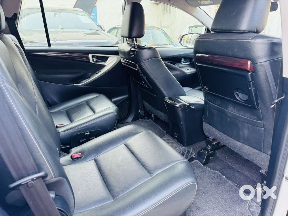 Toyota Innova Crysta 2.4 Z 7 Str, 2023, Diesel