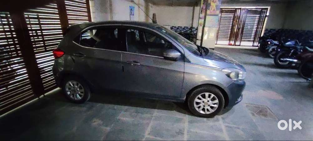 Tata Tiago Top Variant  Amt Automatic  Cng Fitted  Urgent Sale