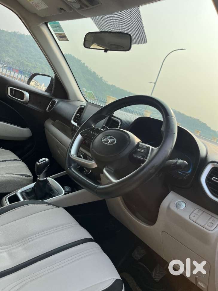 Hyundai Venue Sx Mt, 2024, Diesel