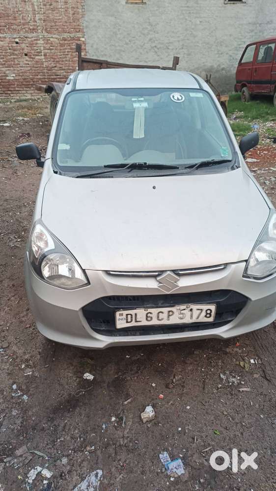 Single Hand Driven,good Condition,cng Fitting,