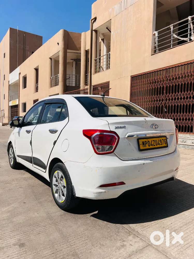 Hyundai Xcent 2016 Diesel 85000 Km Driven