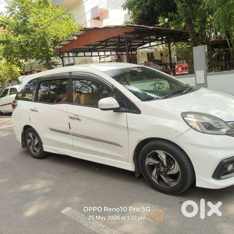 Honda Mobilio V I-vtec, 2015, Diesel