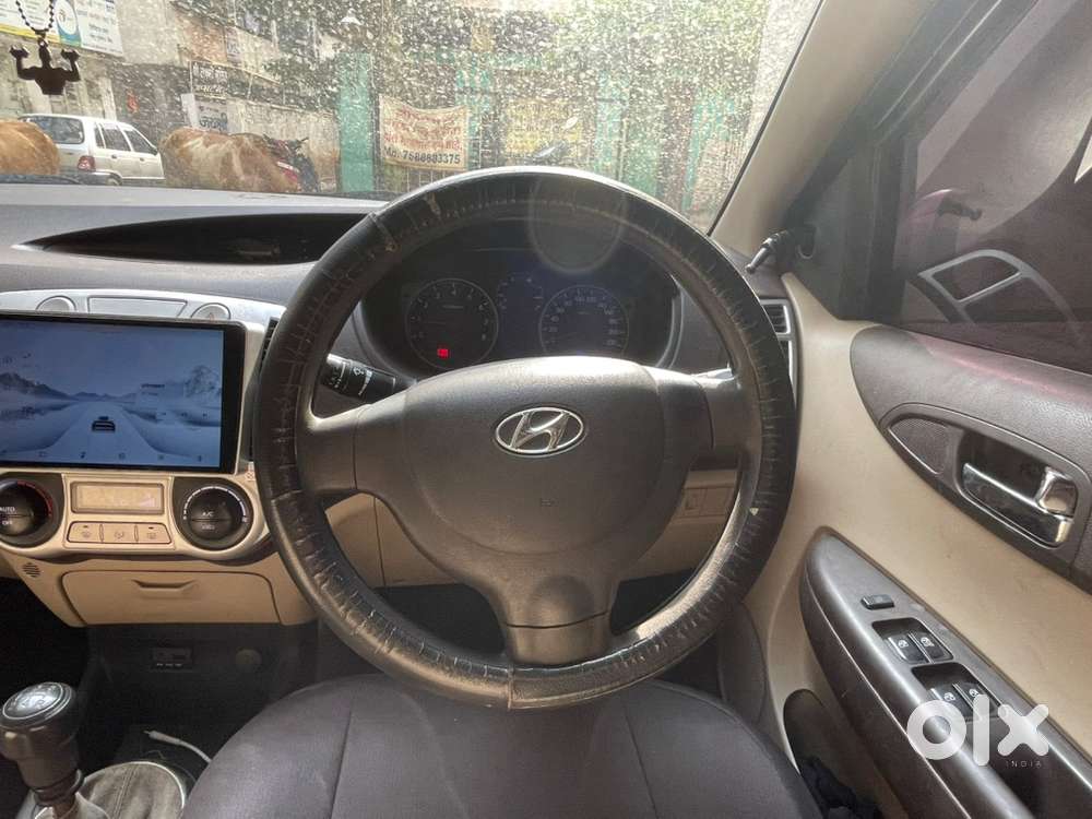 Hyundai Car 2011 Year