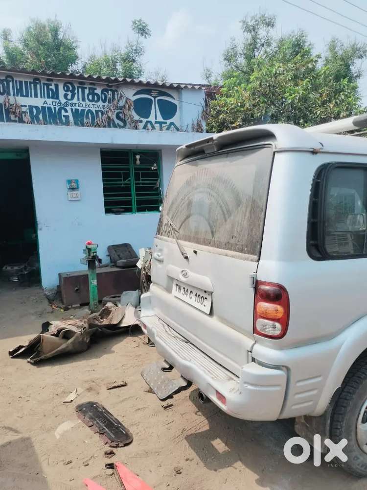 Mahindra Scorpio Classic 2004
