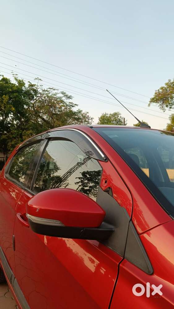 Tata Tiago 1.2 Revotron Xza, 2018, Petrol