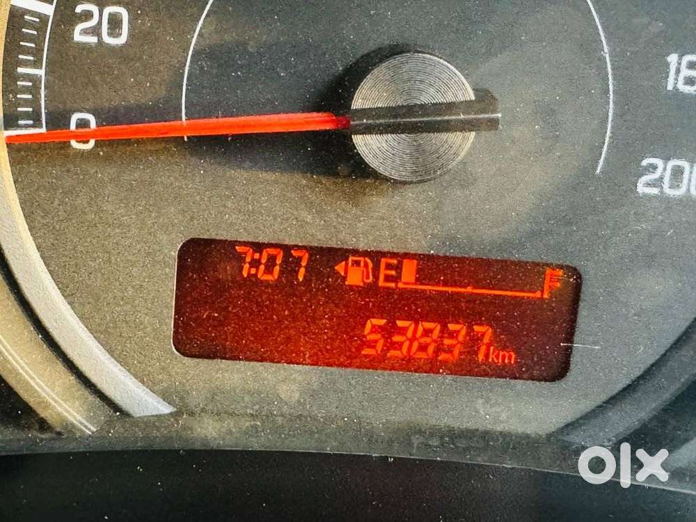 Maruti Suzuki Swift Lxi Option, 2022, Petrol