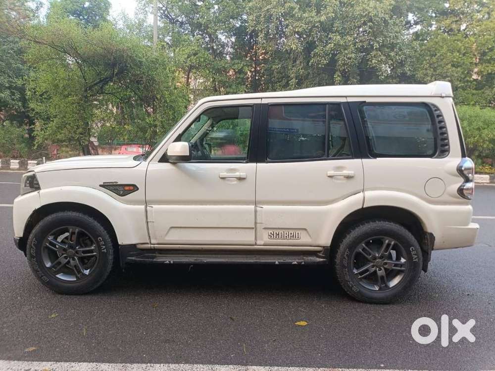 Mahindra Scorpio S4, 2017, Diesel