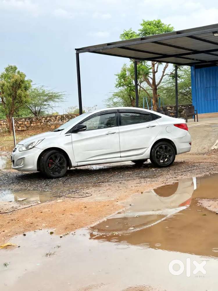 Hyundai Verna 1.6 2012