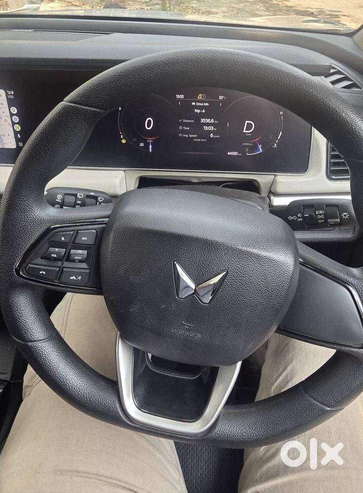 Mahindra Xuv700 2.2 Ax 5 Diesel At 7 Str, 2023, Diesel