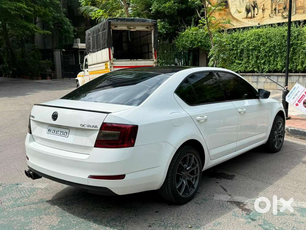 Skoda Octavia Elegance 1.8 Tsi At, 2015, Petrol