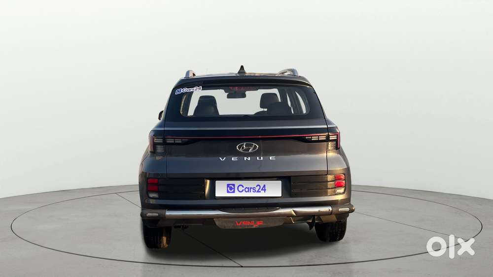 Hyundai Venue 1.2 S (o), 2022, Petrol