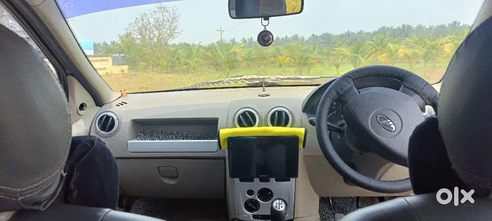 Mahindra Verito 2012