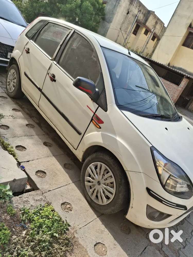 Ford Figo 2012 Diesel 135000 Km Driven