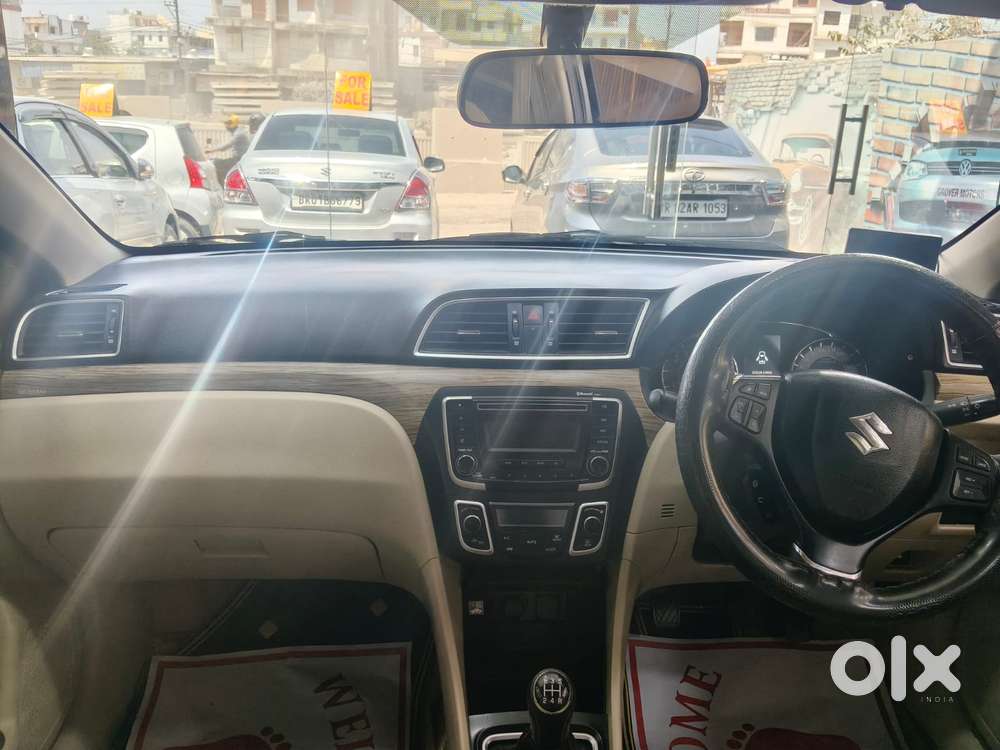 Maruti Suzuki Ciaz 1.5 Alpha Shvs Petrol, 2019, Petrol