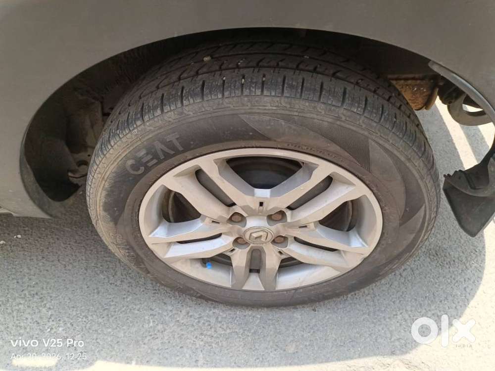 Renault Triber Rxz, 2021, Petrol