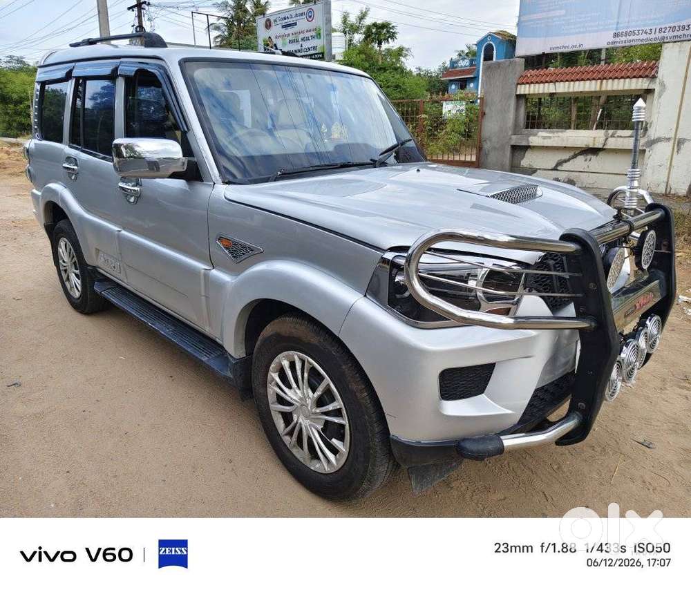 Mahindra Scorpio S6 Plus, 2016, Diesel