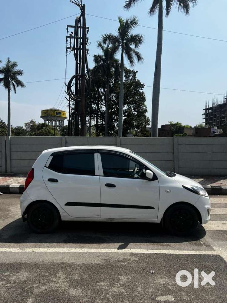 Hyundai I10 2016 Cng & Hybrids Well Maintained