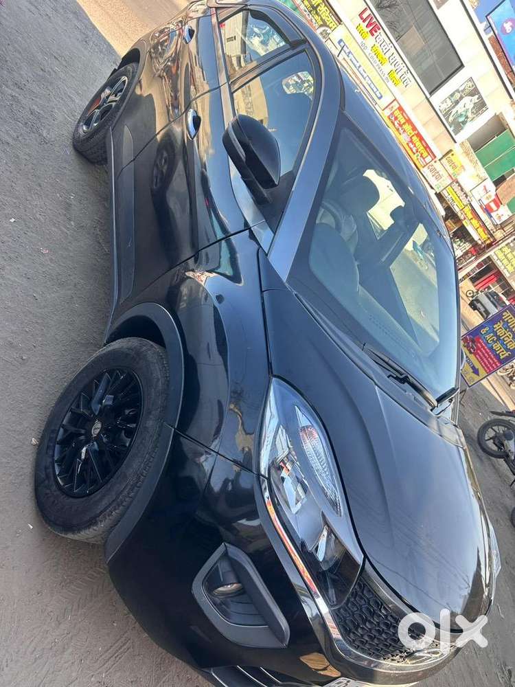 Tata Nexon (petrol/cng)