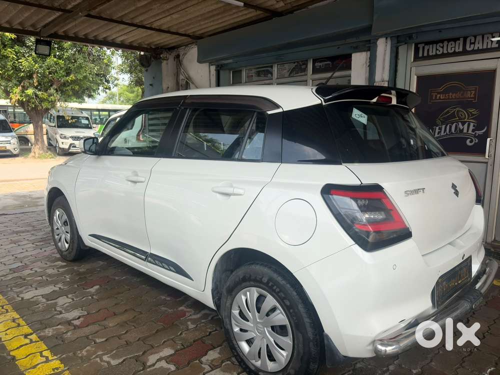 Maruti Suzuki Swift Vxi Cng, 2024, Cng & Hybrids