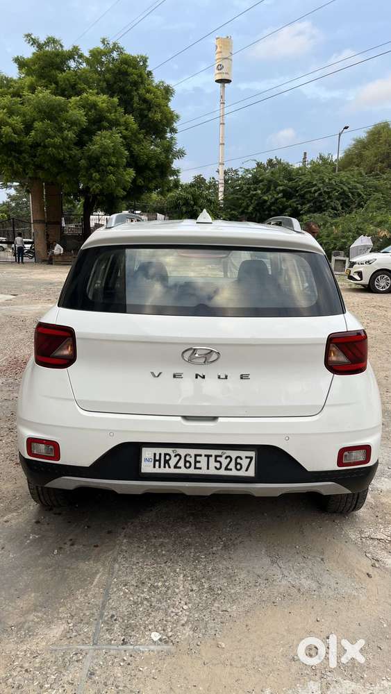 Hyundai Venue S Plus Mt 1.2 Kappa, 2022, Petrol