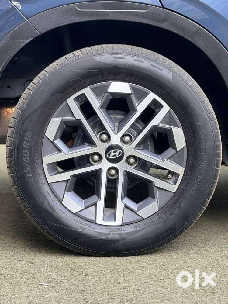 Hyundai Venue S Turbo Dct, 2023, Petrol