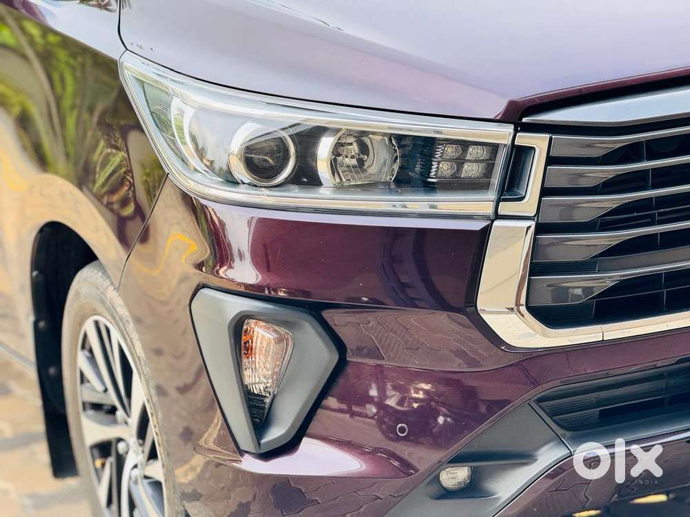 Toyota Innova Crysta