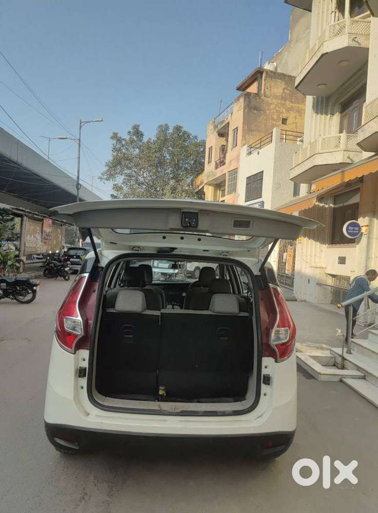 Mahindra Marazzo M2, 2019, Diesel